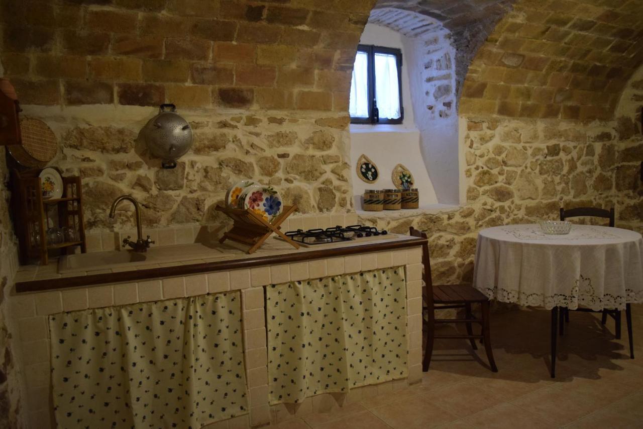 Il Ciavattone Bed And Bike Bed and Breakfast Σουλμόνα Εξωτερικό φωτογραφία